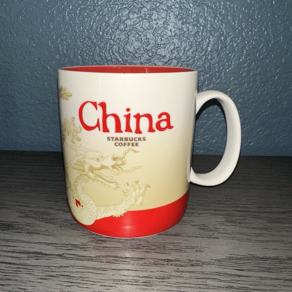 Starbucks CHINA Collector Series 16oz Coffee Mug Red With White Dragon 2015 EUC